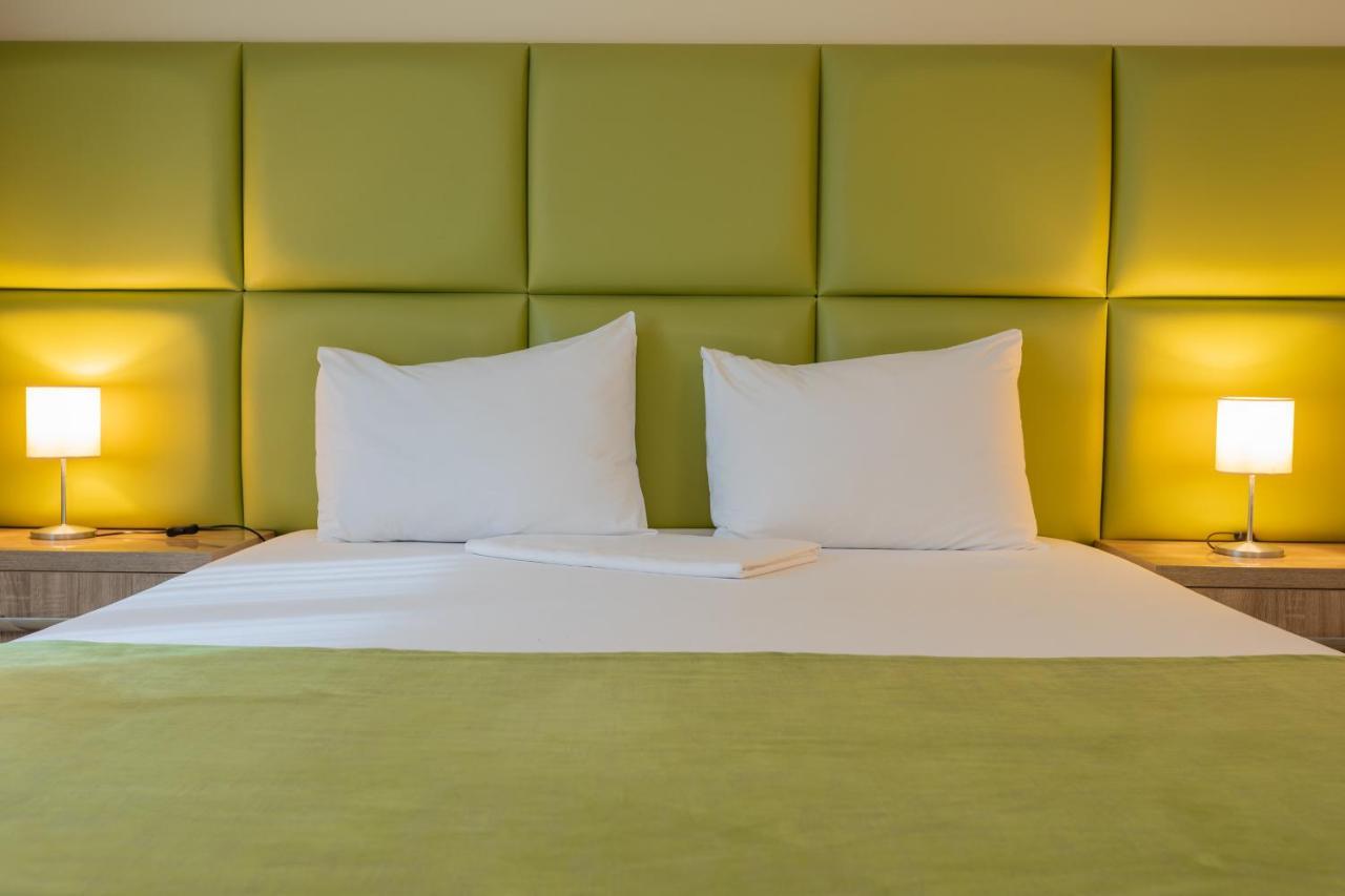 Hotel Corvaris บูคาเรสต์ ภายนอก รูปภาพ
